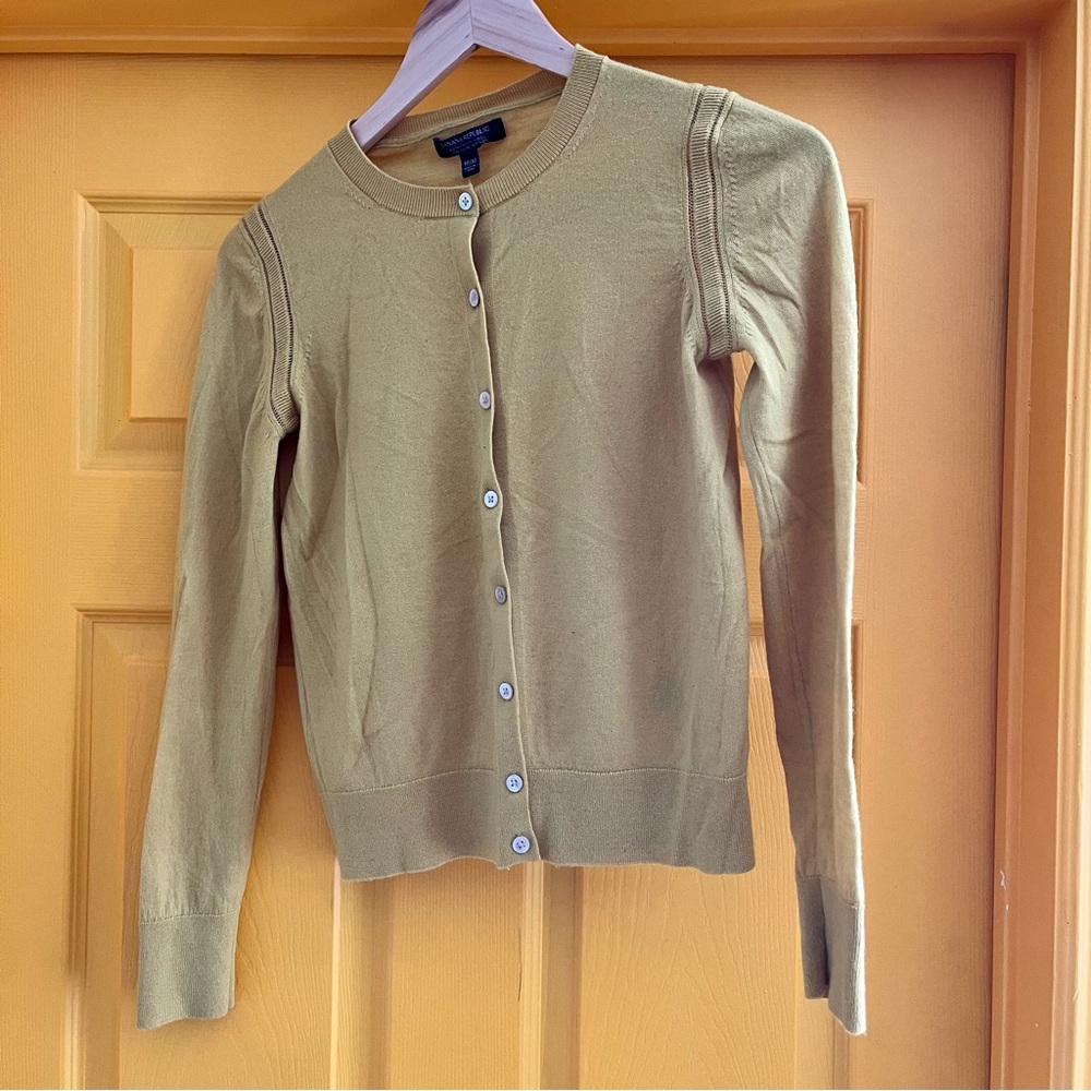 Banana Republic Women's Yellow Cardigan Sweater